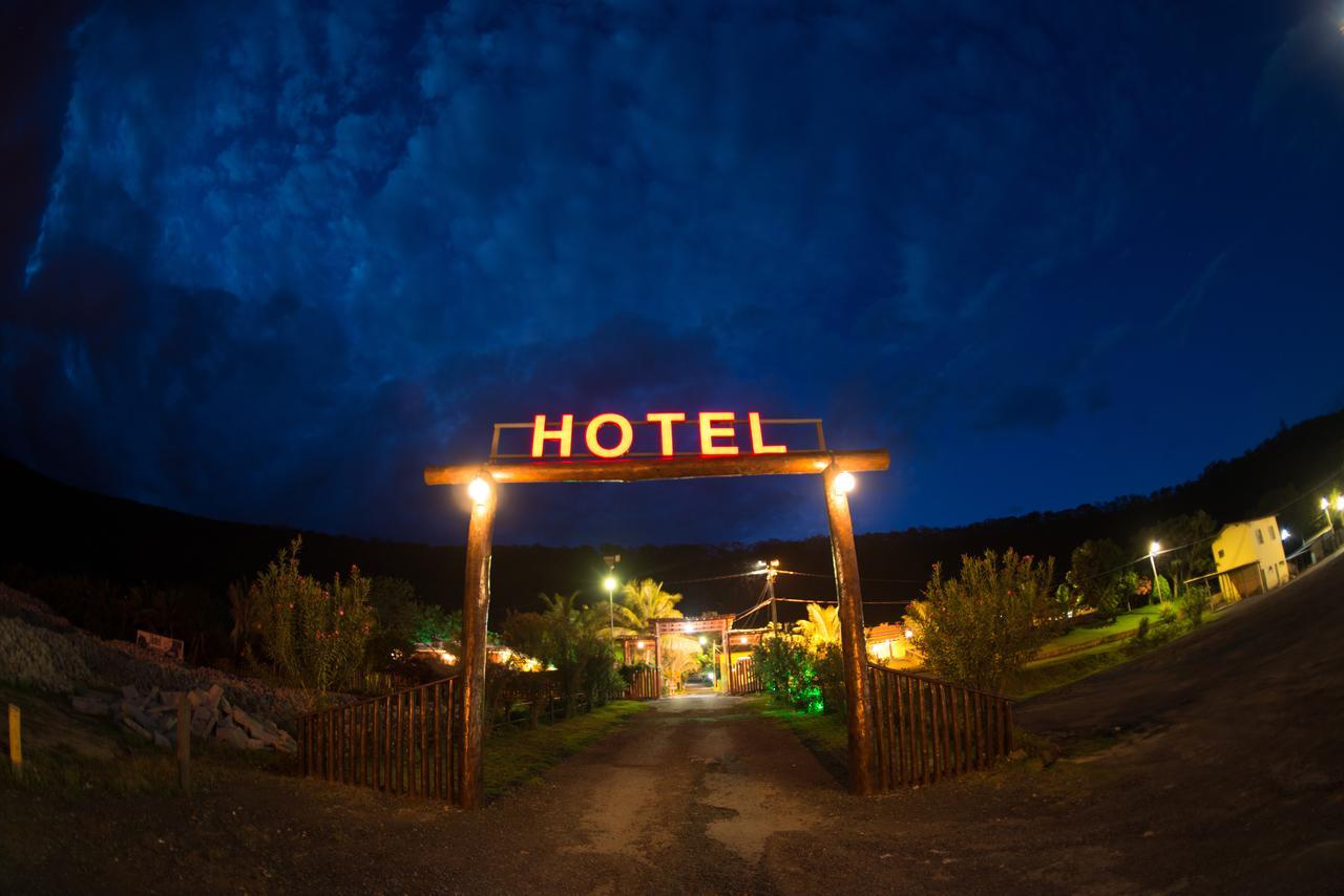 Hotel Tamburil Salinas  Buitenkant foto